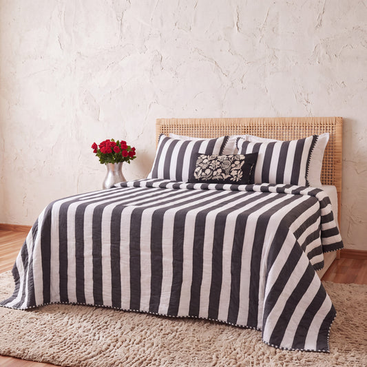 Black and White Stripe Cotton Quilt Set | Stripe Pattern Quilting