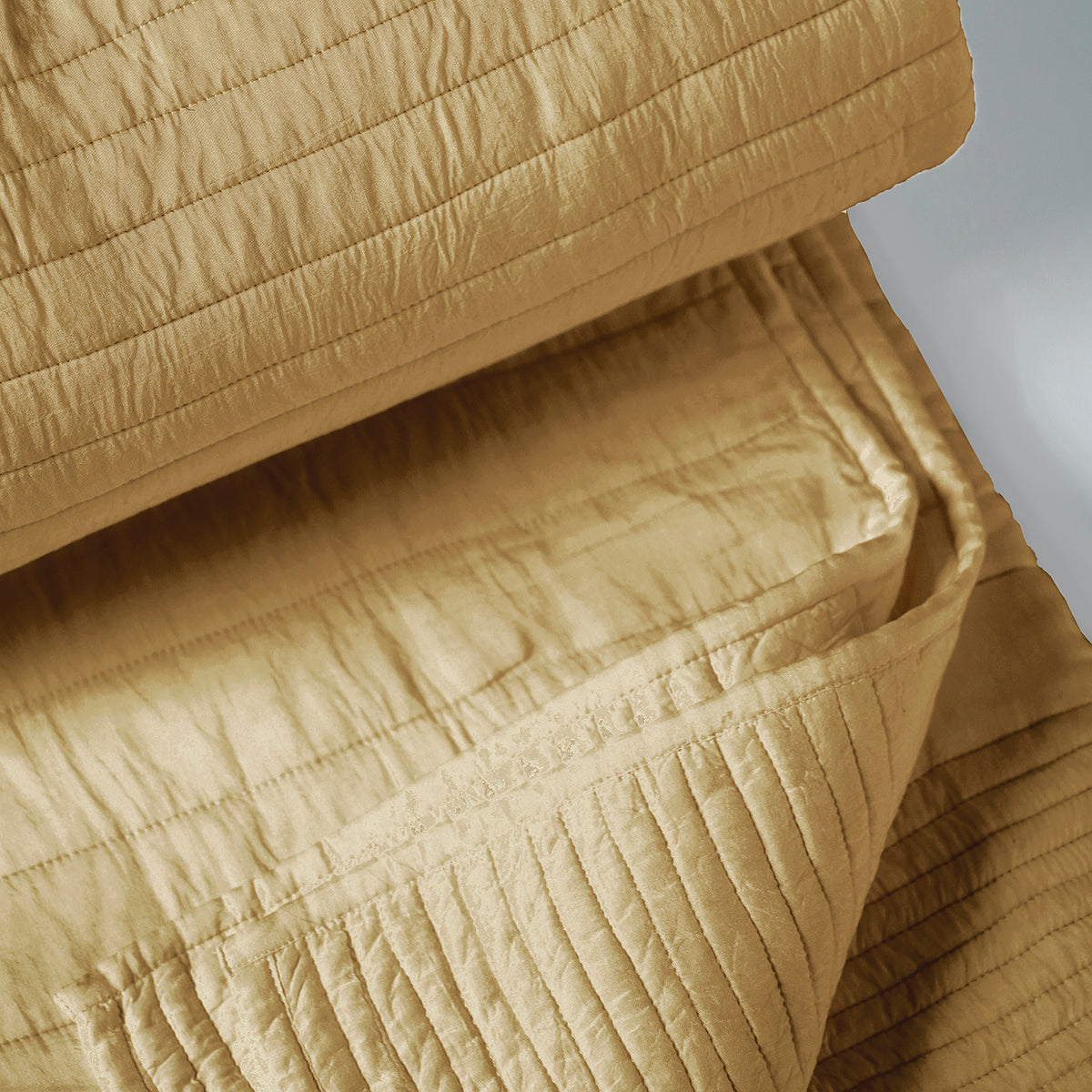 Beige 300TC quilted bedspread, stripe pattern luxury quilt, Sizes available