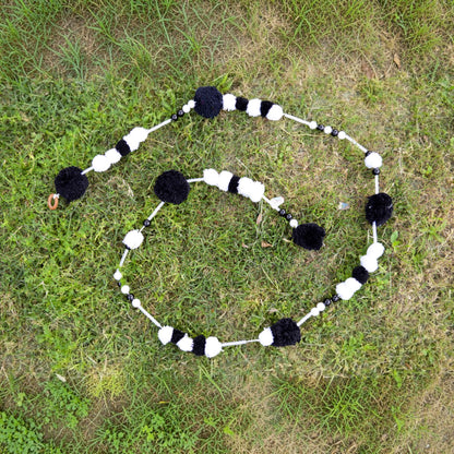 Handmade Black & White Pompom Garland – Felt & Wool | Bohemian Home Decor (1 mt) - Vliving
