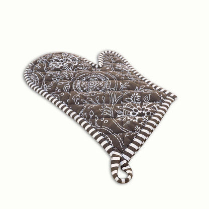 Brown oven mitt, quilted glove, kalamkari print, kitchen accessory, 100% cotton