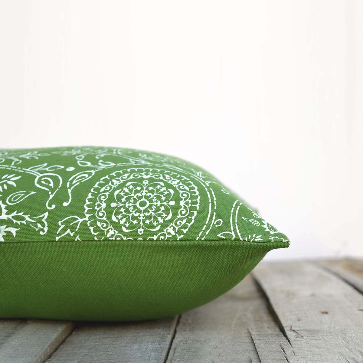 Green throw pillow cover, Kalamkari print cushion cover