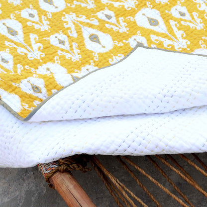 YELLOW IKAT print Kantha quilt - stripe pattern quilting - Quilt set / Quilt, Sizes available