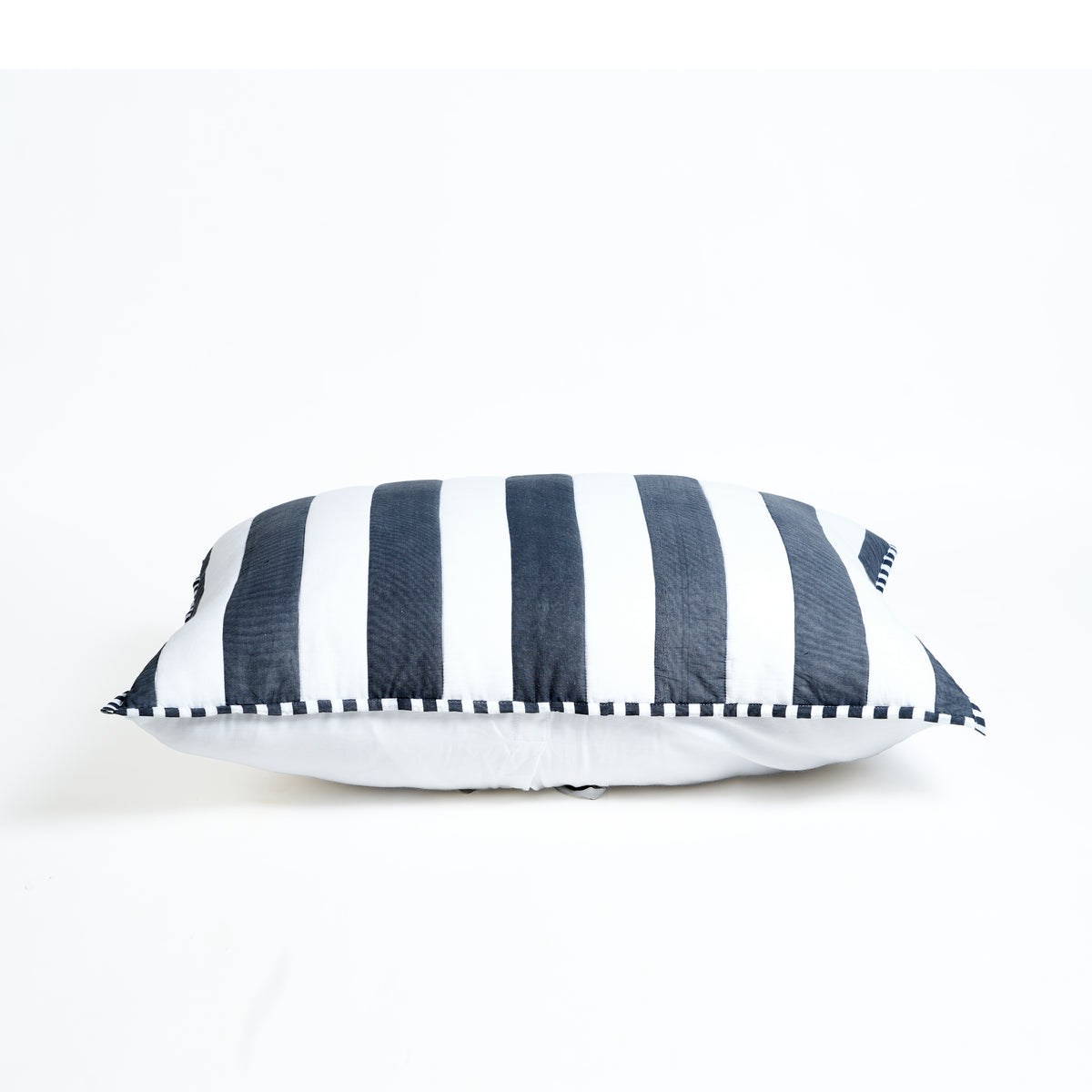 Black and White Stripe Cotton Quilt Set | Stripe Pattern Quilting
