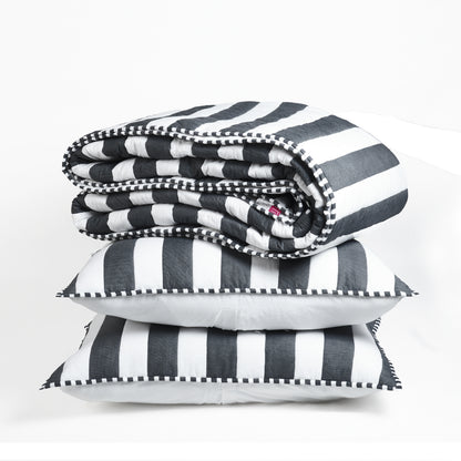 Black and White Stripe Cotton Quilt Set | Stripe Pattern Quilting