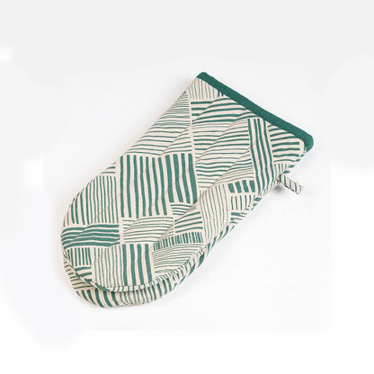 MODERN RETRO Pair of quilted Potholder and oven mitt in Aqua Green colour stripe print in 100% cotton