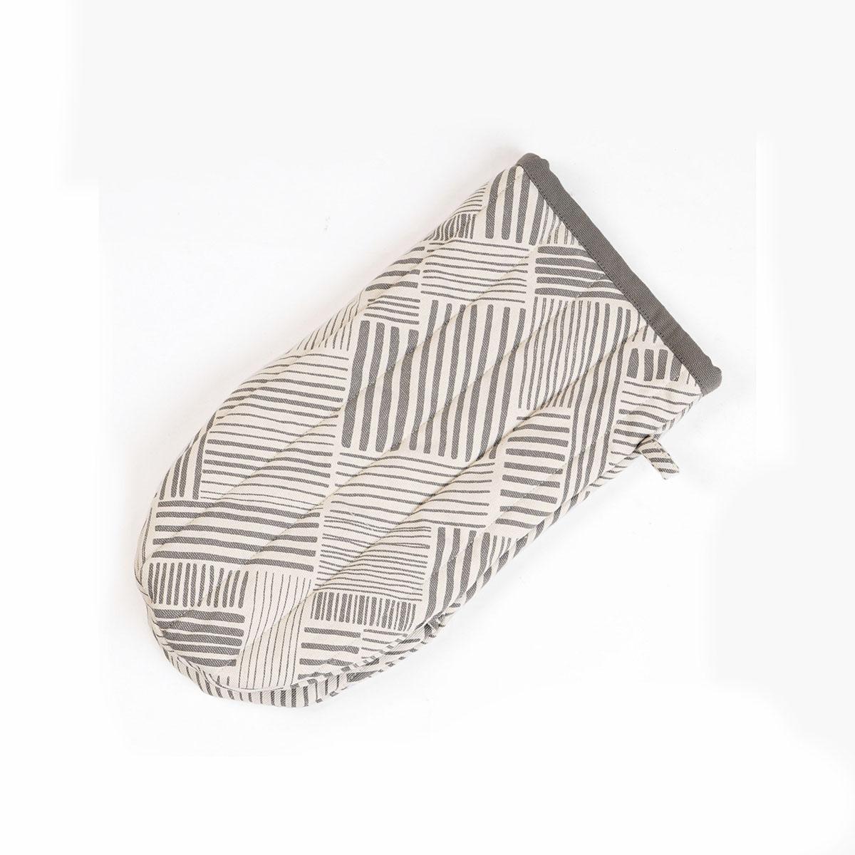 MODERN RETRO Pair of quilted Potholder and oven mitt in Grey green colour stripe print in 100% cotton