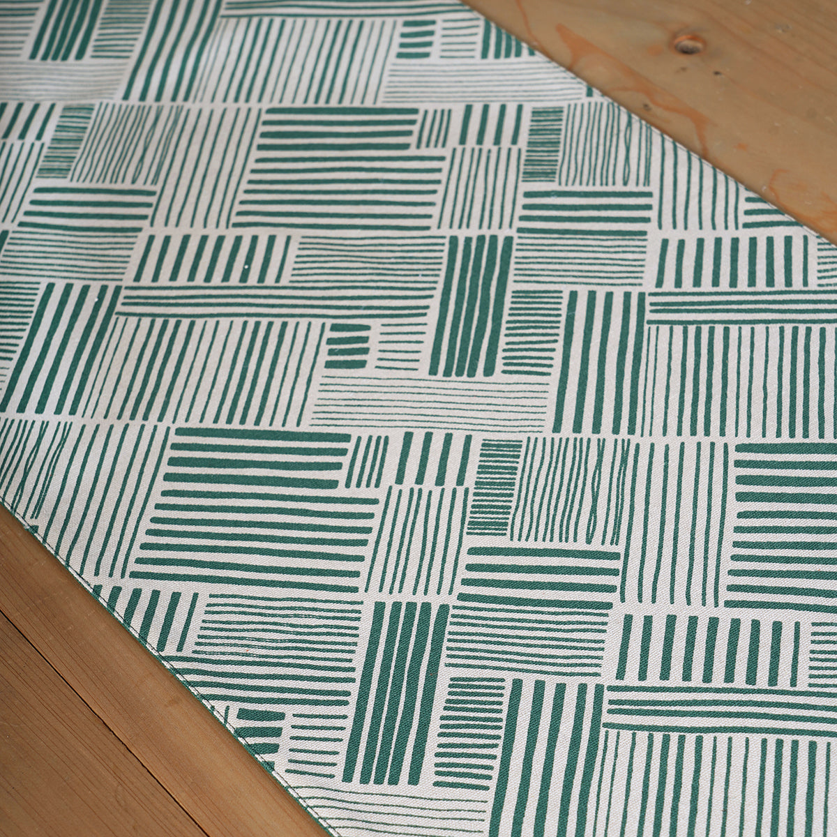 MODERN RETRO - Aqua Green cotton Table runner, stripe print with border and embroidery, sizes available