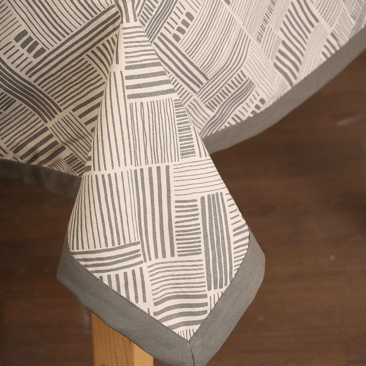 MODERN RETRO - Grey cotton table cloth with geometrical stripe print, Sizes available