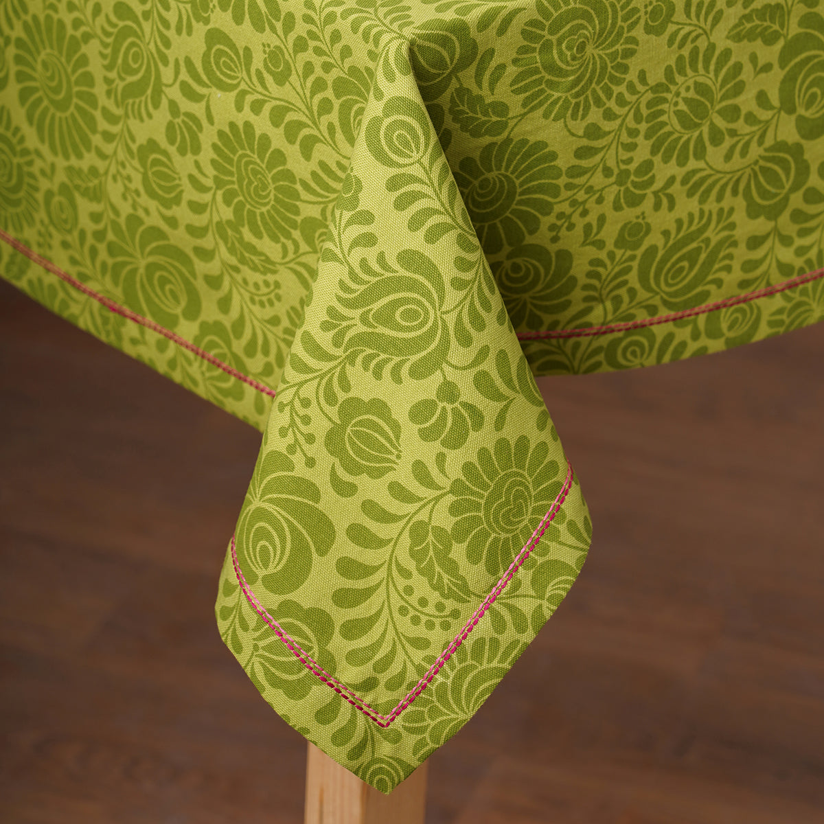 MATYO - Green colour Table cloth, floral print cotton fabric, size available