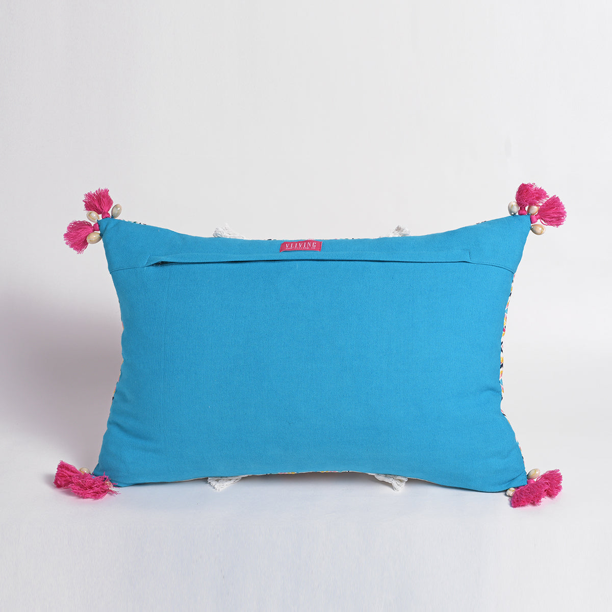 Banjara – Embroidered, multicolored, Peruvian cushion cover