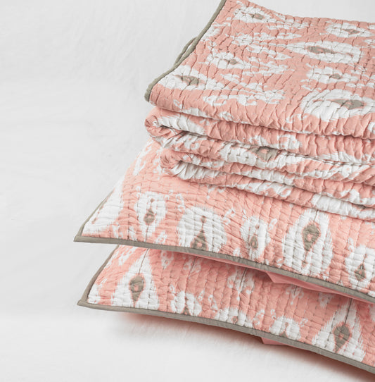 CORAL IKAT print Kantha quilt - stripe pattern quilting - Quilt set / Quilt / Pillow case available