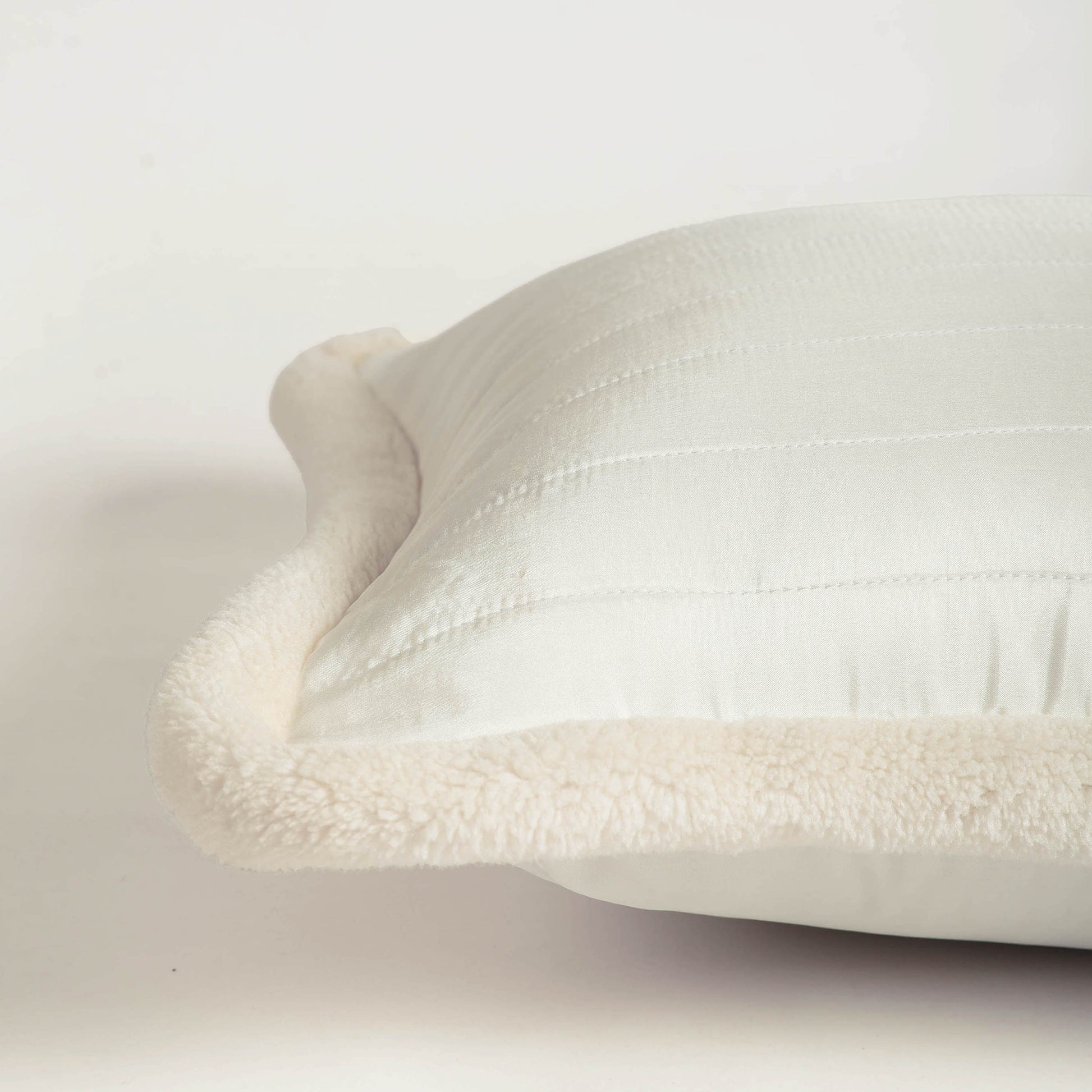 Svenska - White Quilted Faux Silk Cushion Cover | Nordic Style | Parka Chording - Vliving