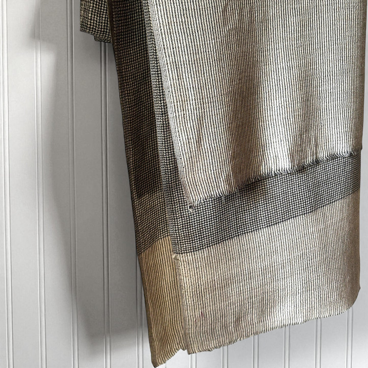 CHECK fine wool blend scarf for men, beige and black colour, reversible, gift for men