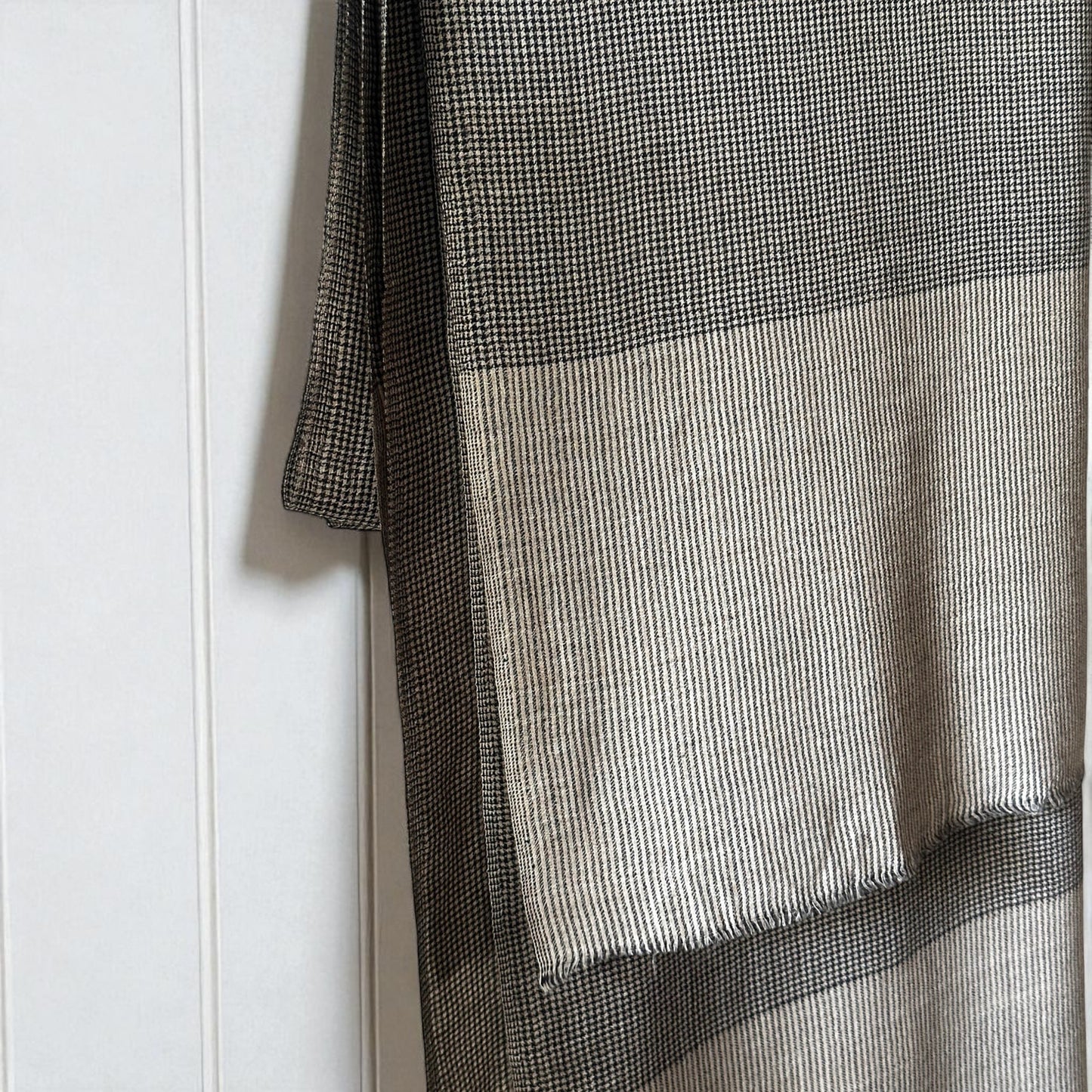 CHECK fine wool blend scarf for men, beige and black colour, reversible, gift for men