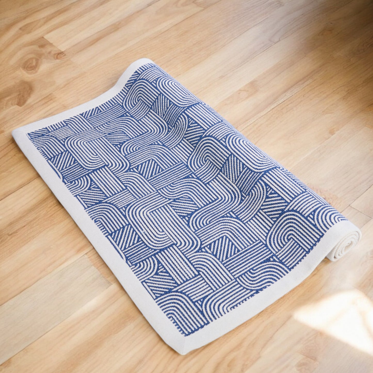 MODERN RETRO - Cotton rug, Blue stripes and curve print, sizes available