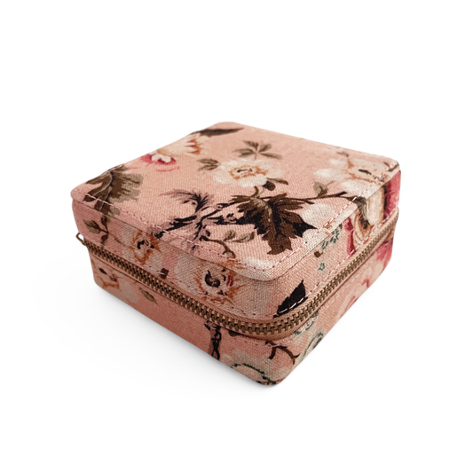 AMOUR BLUSH Vintage Rose print, Square box, with 2 pouches