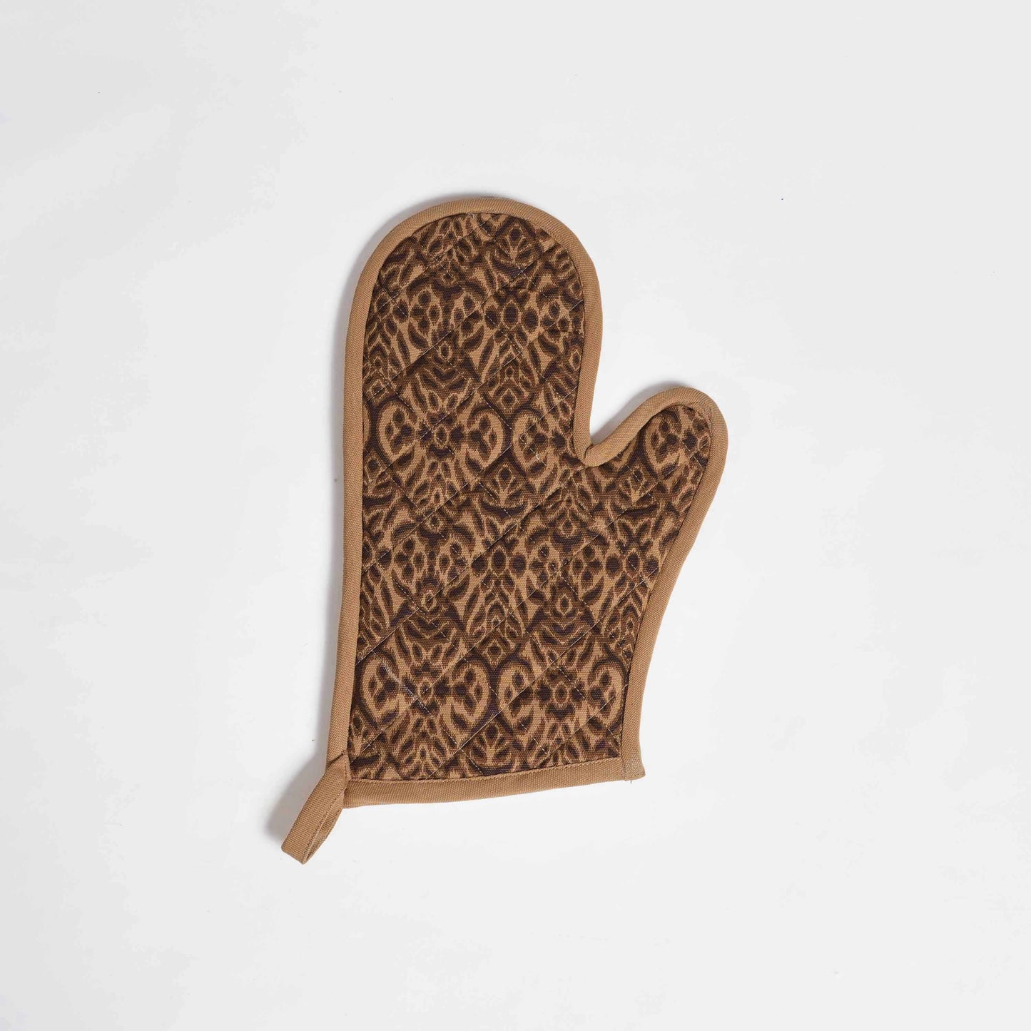 Ikat Beige quilted oven mitt, quilted potholder, kitchen accessory, pure cotton- Available in Sets