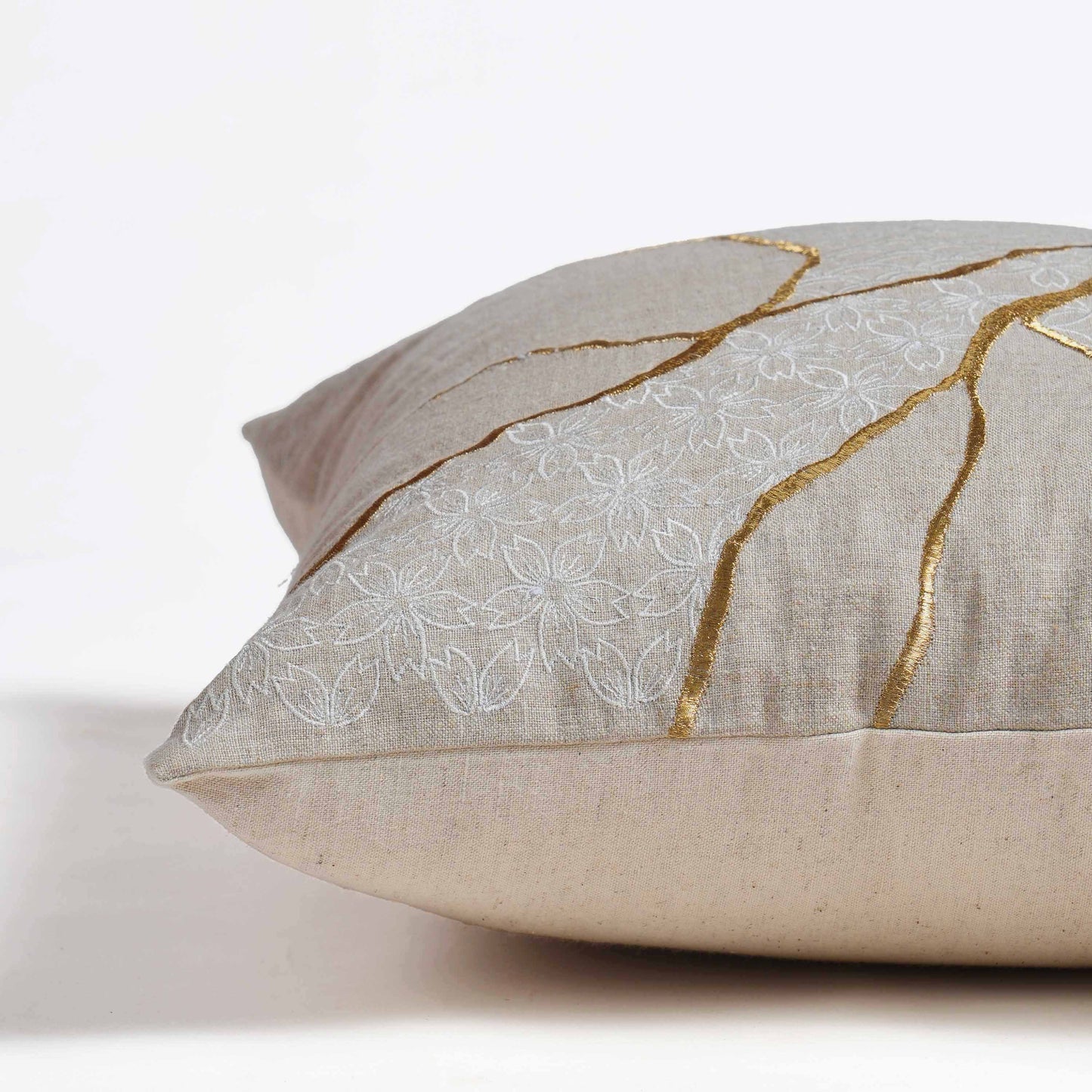 KINTSUGI Embroidered Linen Pillow Cover – 18x18 Inch, Gold & White Embroidery, Big Mend