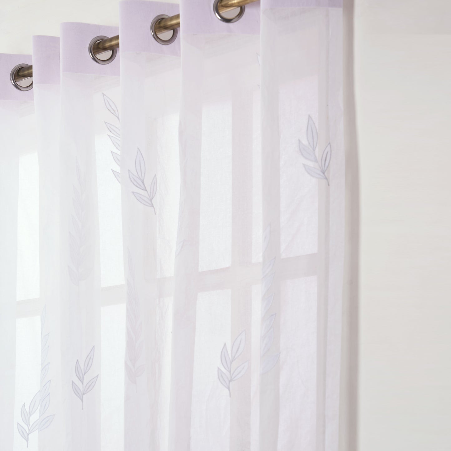 ORGANDY curtain with leaf embroidery and applique - sizes available