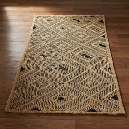 Moroccan Hand Tufted Wool Blend Carpet - Beige & Black Diamonds - Vliving