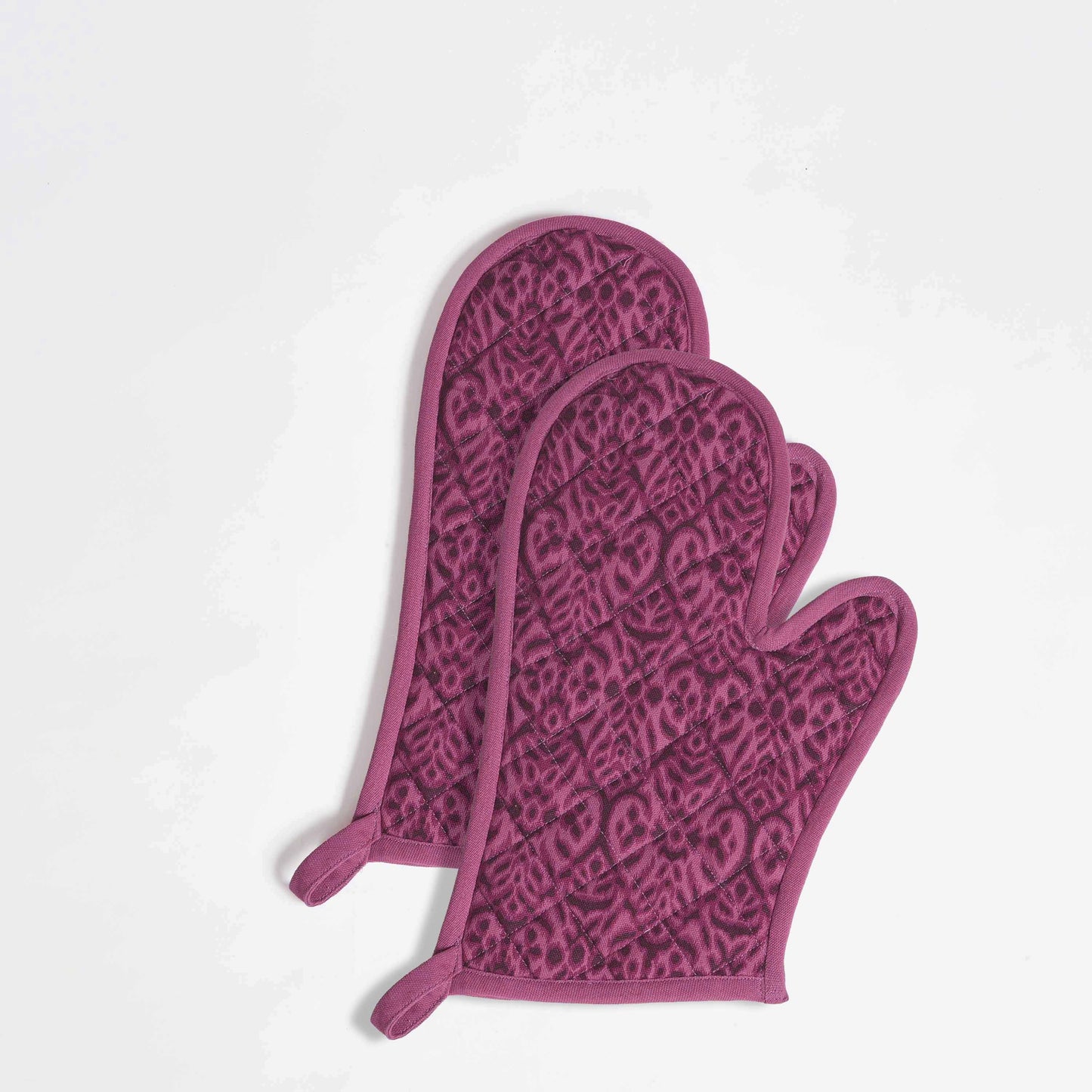 Ikat Plum quilted oven mitt, quilted potholder, kitchen accessory, pure cotton- Available in Sets