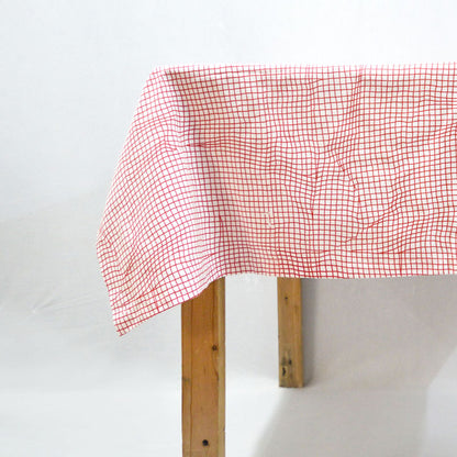 Table cloth - red and white check pattern, size available