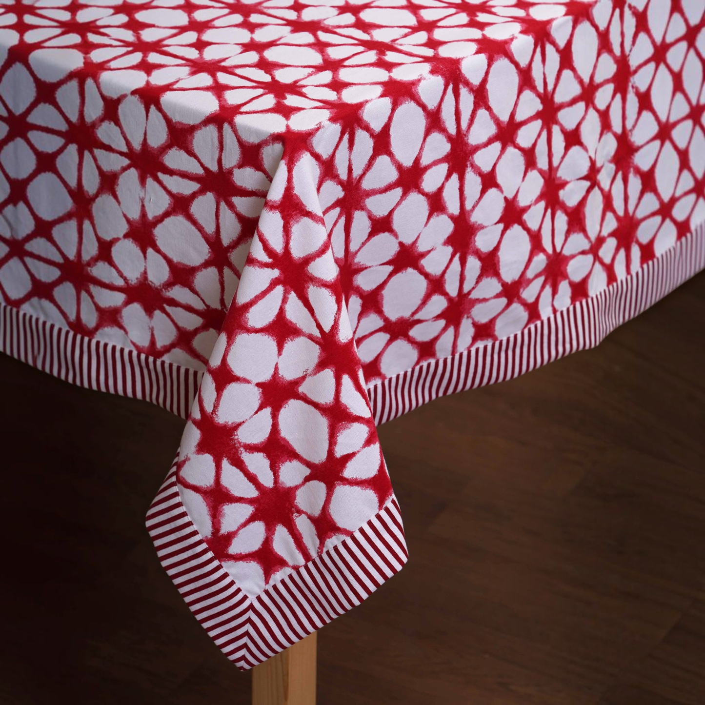 Red & White Tie Dye Prism Print Cotton Tablecloth with Red Border | 4 & 6 Seater