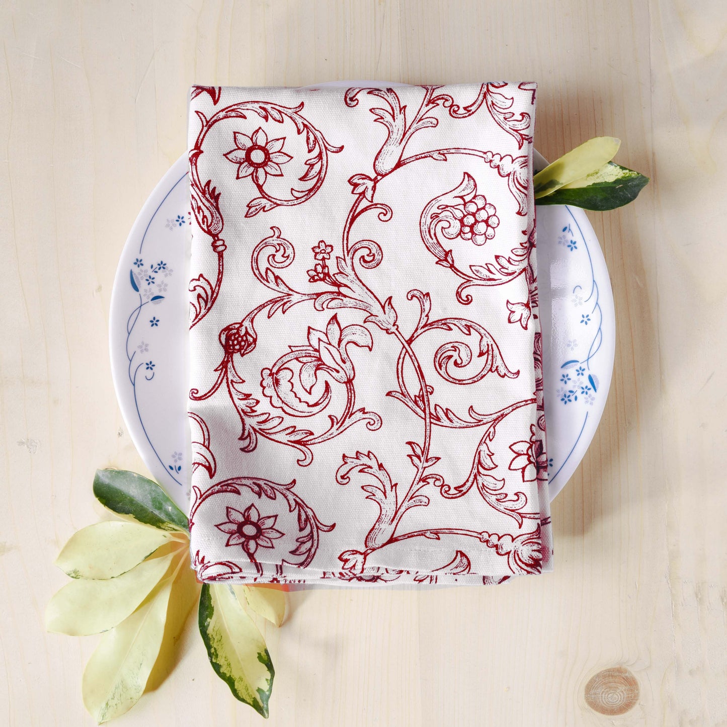 SWIRL Kitchen towel, red swirl print on white, victorian pattern, 100% cotton, size 20"X28"