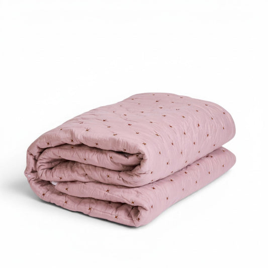 Old Rose 300TC Fine Cotton Quilt – Diamond Pattern Tuck Quilting