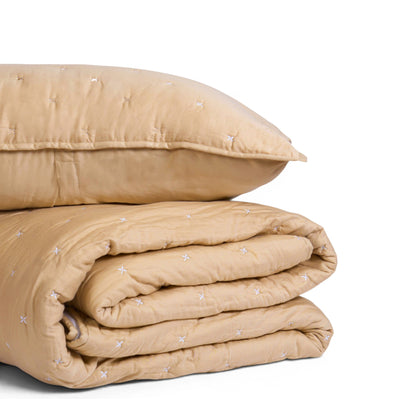 Beige 300TC Fine Cotton Quilted Bed Set – Diamond Pattern Tuck Quilting