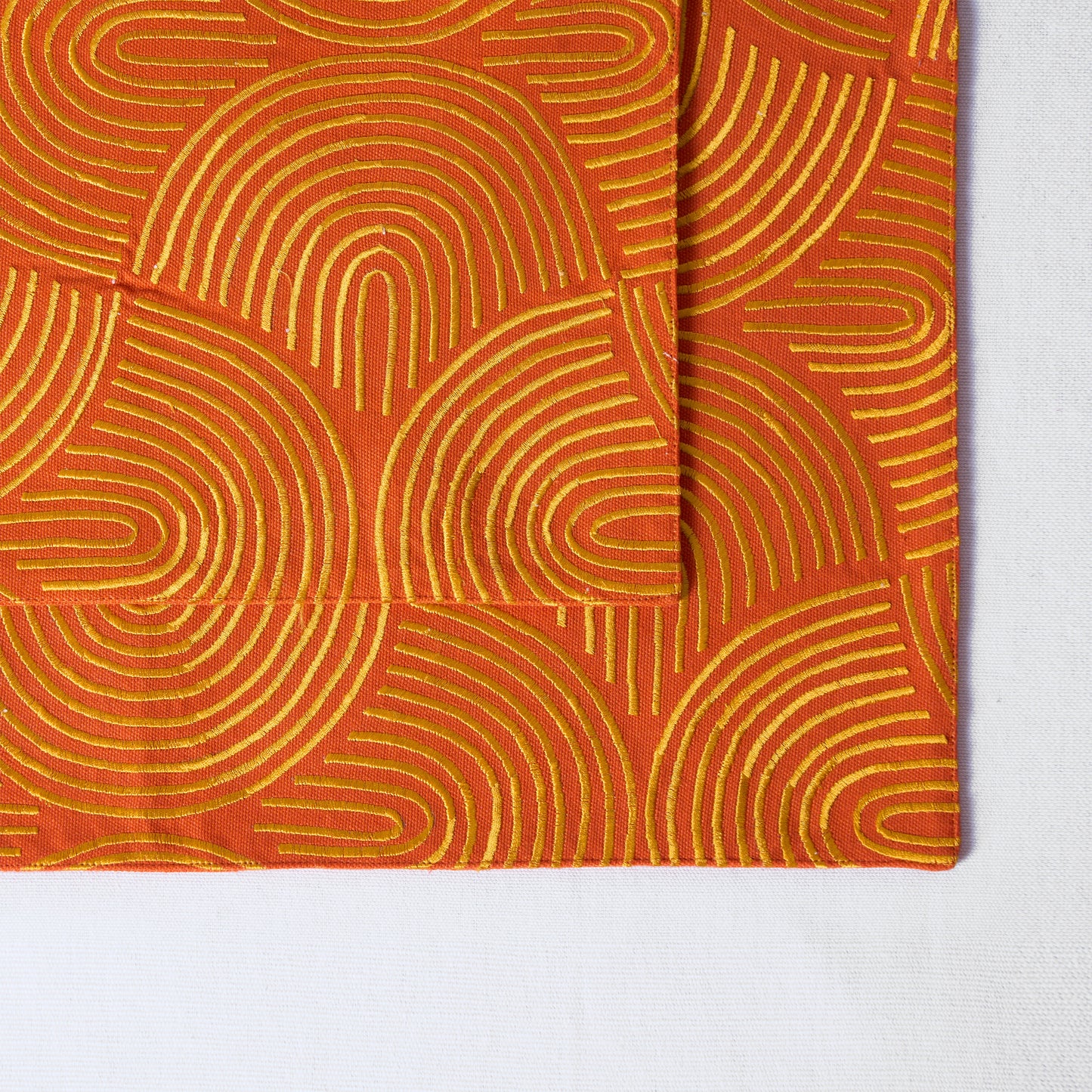 KASHIDAKAARI - Tangerine, modern retro, geometrical pattern, embroidered placemats