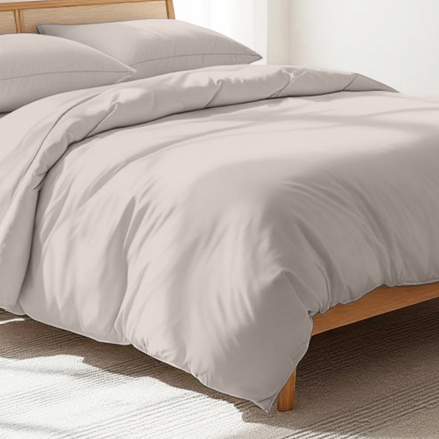 Vliving CONCRETE GREY 300TC premium cotton satin duvet cover set with pillowcases. Soft, smooth, and durable bedding.
