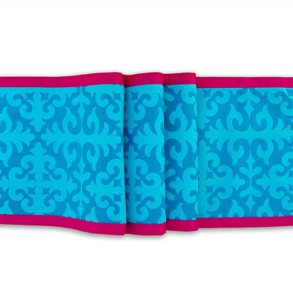 Vliving turquoise printed cotton bed runner with hot pink border and oriental pattern. Includes one pillow cover.