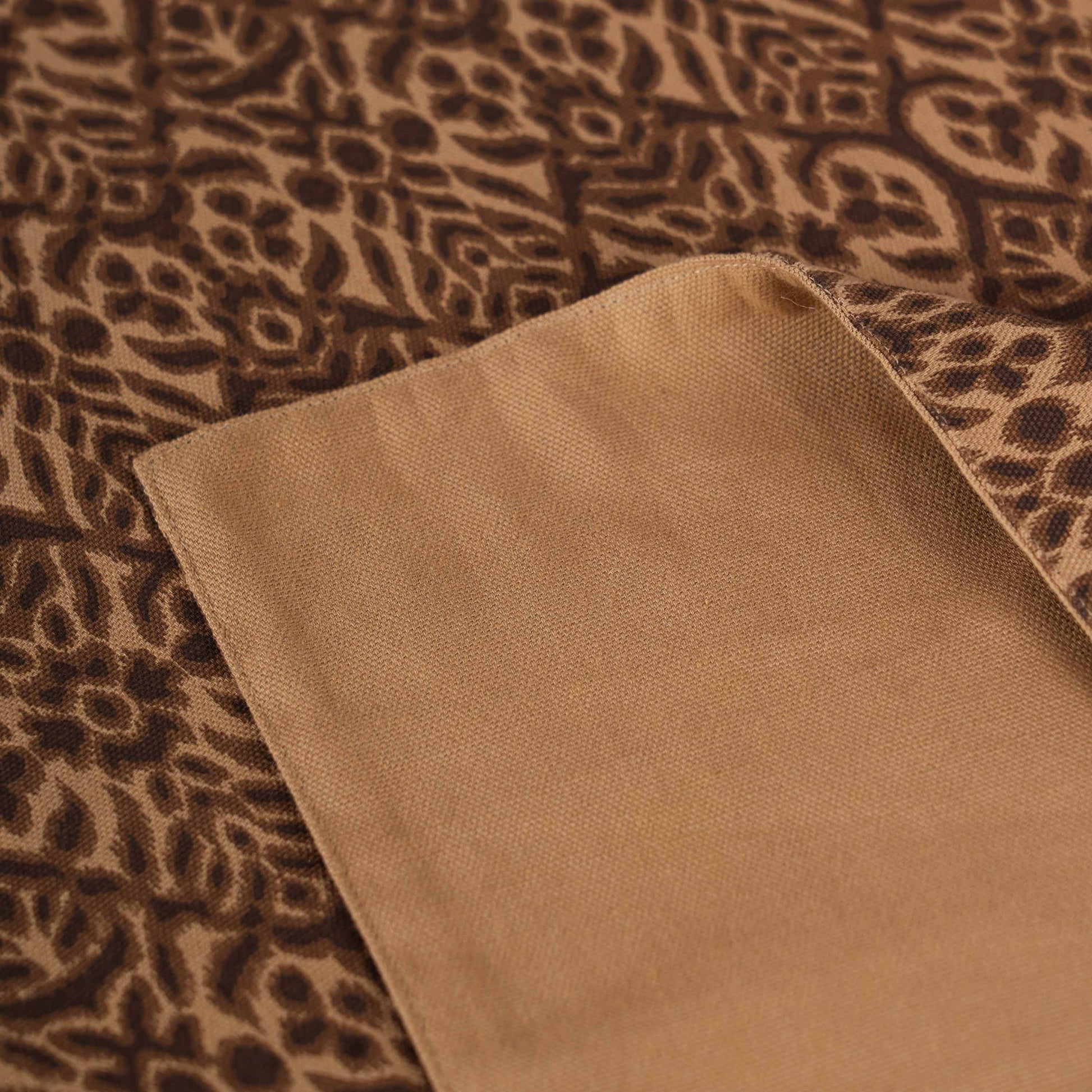 IKAT PRINT - Brown colour cotton Bed runner set - King / Queen / Twin Size - Vliving