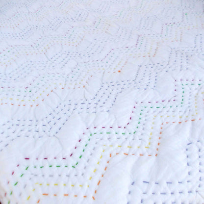 Off White Kantha Quilted Throw | Chevron Zig-Zag Pattern | 100% Cotton Voile | Handmade - Vliving